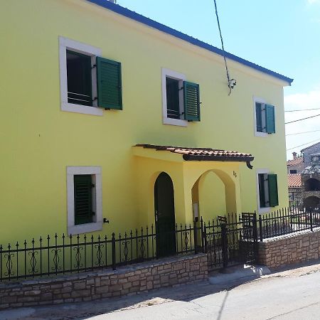 Apartment Terra Rossa Kaštelir Exterior foto