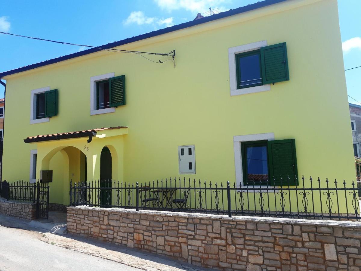 Apartment Terra Rossa Kaštelir Exterior foto